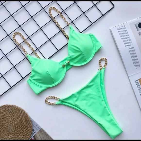 Swim - Picture 4 of 4